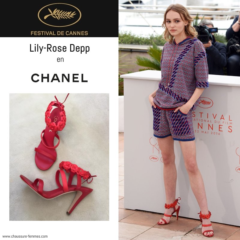 13 mai - Lily-Rose Depp en sandales Chanel lors du photocall de "The Dancer"