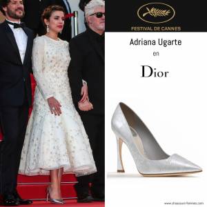 17 mai - Adriana Ugarte en escarpins Dior lors de la montée des marches de "Julieta"