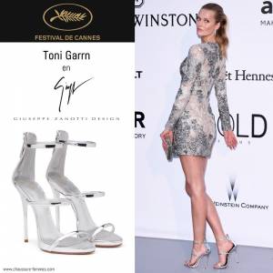 19 mai - Le mannequin Toni Garrn en sandales "Harmony" de Giuseppe Zanotti lors du Gala AmfAR