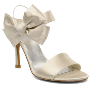 mariage-sandales-Stuart-Weitzman