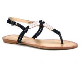 Sandales noires (du 36 au 41), 13,99€ - 19,99€ (-30) sur Cendriyon