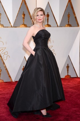 Kirsten Dunst Oscars 2017